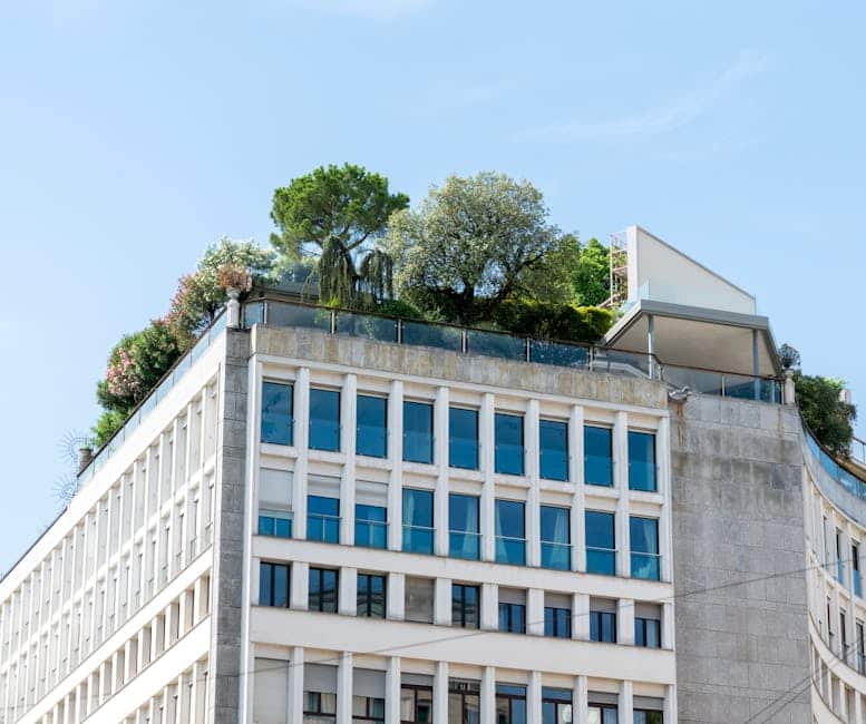 découvrez pourquoi la responsabilité sociétale des entreprises (rse) est devenue un élément clé des stratégies de transition énergétique. explorez les enjeux environnementaux, sociaux et économiques qui poussent les entreprises à intégrer la rse pour un avenir durable.