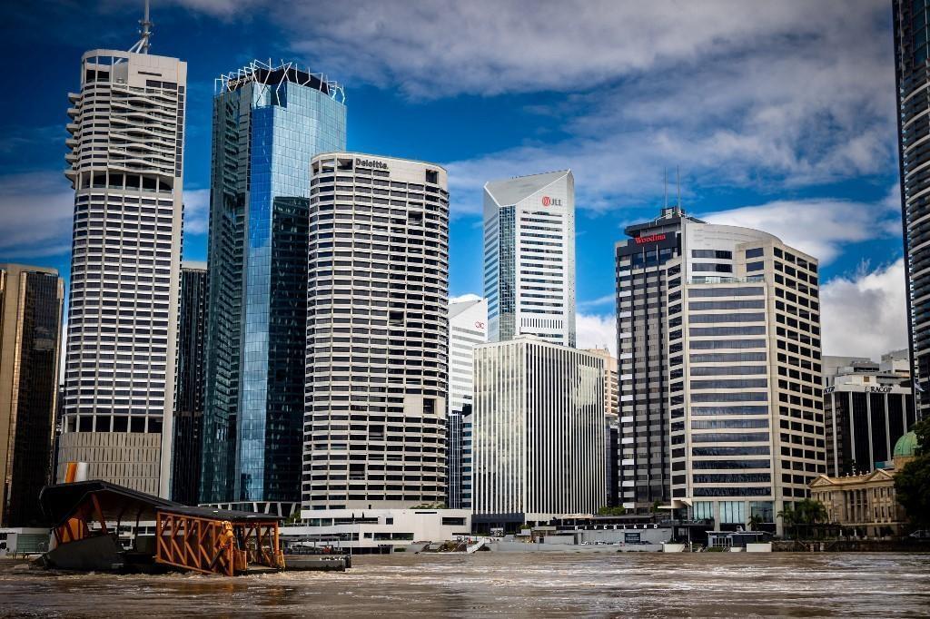 découvrez l'impact de la tempête sur l'australie, ses causes, ses conséquences et les mesures prises pour faire face aux défis climatiques. informez-vous sur la résilience des communautés affects et les leçons à tirer de cet événement extrême.