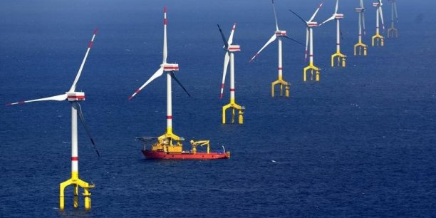 découvrez comment la crise éolienne affecte la transition vers une énergie verte. analyse des enjeux actuels, des solutions durables et des impacts environnementaux liés au développement des éoliennes.