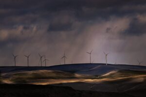 découvrez les énergies renouvelables dans l'ouest américain : technologies innovantes, initiatives écologiques et impact sur l'environnement. plongez dans un avenir durable avec des solutions énergétiques respectueuses de la planète.