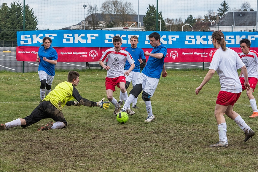 discover how female footballers are committed to sustainable sports. explore ecological initiatives, inclusion strategies, and the positive impact of women's football on the environment and society.