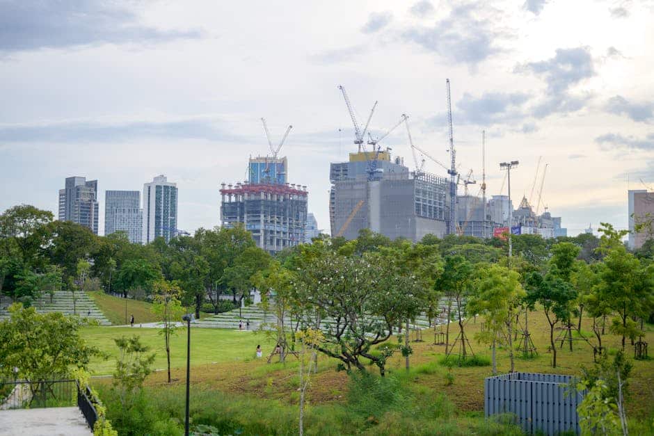 discover how seoul is revolutionizing urban planning by transforming a highway into a fully pedestrian-dedicated path. a bold project that challenges our expectations of urban mobility and fosters a more pleasant living environment.